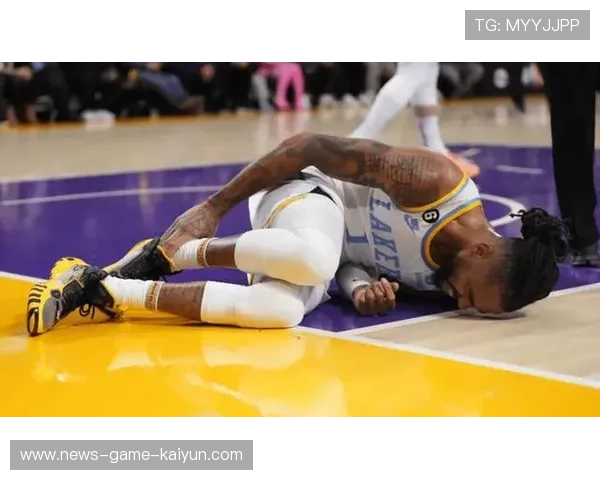 篮球巨星脚踝意外扭伤!球队紧急回应