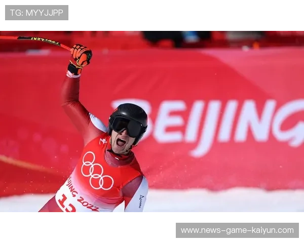 冬奥滑雪大回转选手节奏极稳